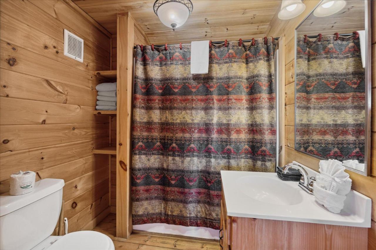 Peace Of Mind Cabin Sevierville Exterior photo